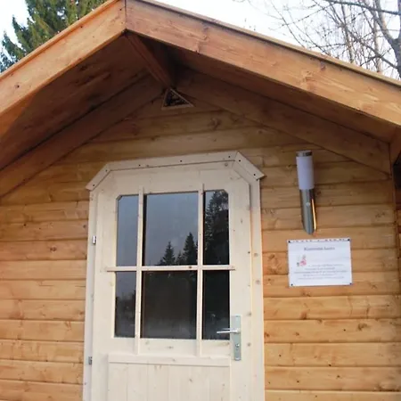 Camping-chalets La Faviere