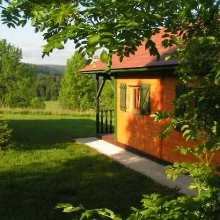 Kamp alanı Camping-chalets La Faviere Lac des Rouges Truites